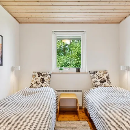 Beautiful 6-person With Near The Perfect For Relaxation *